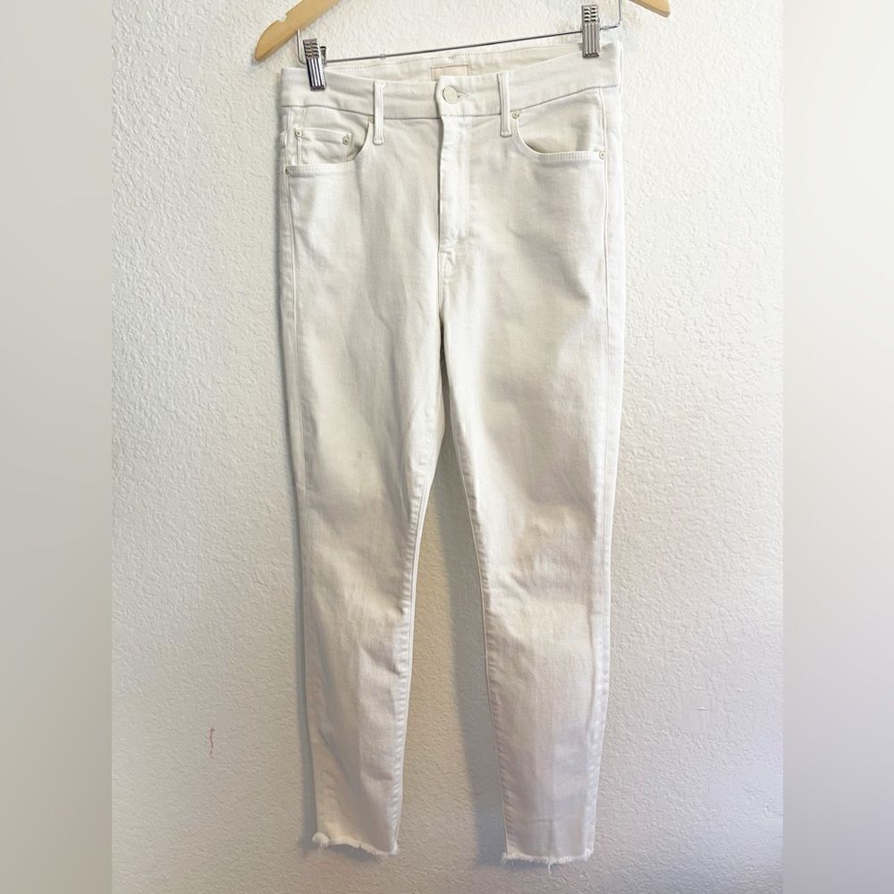 Mother Denim High Waisted Looker Ankle Fray in cream Second Chance 28 - Picture 3 of 7